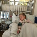 3,5 metų Lukrecijai &bdquo;užsidegė&ldquo; smegenys: sunki liga įkvėpė mamą įkurti unikalią kliniką