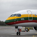 Lietuvos vėliavos spalvomis nudažyto lėktuvo &bdquo;Airbus A220-300&ldquo; pasitikimas Vilniaus oro uoste