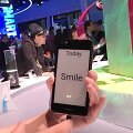 "Hisense" i&scaron;manusis telefonas su dviem ekranais