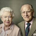 Karalienė Elizabeth II su vyru princu Philipu (2016 m.)