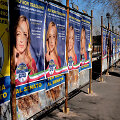 Rinkiminiai plakatai prie&scaron; kovo 4 dienos balsavimą Italijoje