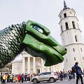 FiDi Eisena su fizikų simboliu Dinu Zauru