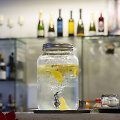 Seimo kavinėje pradėta prekiauti alkoholiu