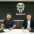 Gennaro Gattuso ir &bdquo;Valencia&ldquo; klubo prezidentas Seanas Bai