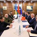 Ukrainos ir Rusijos derybininkų susitikimas Baltarusijoje 2022 m. kovo 7 d.