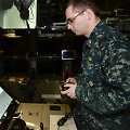 &bdquo;USS Colorado&ldquo; povandeninio laivo fotoninių stiebų valdymas vykdomas &bdquo;Xbox&ldquo; valdikliu