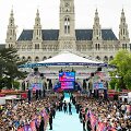 &bdquo;Eurovizijos&ldquo; turkio spalvos kilimo ceremonija Vienoje