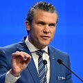 Pete'as Hegsethas / AFP