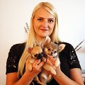 Karolina kartu su savo augintiniais 