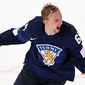 Pasaulio ledo ritulio čempionato finalas: Suomija &ndash; Kanada. Auksinį įvartį pelnė Sakari Manninenas.