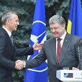 Jensas Stoltenbergas ir Petro Poro&scaron;enka Kijeve
