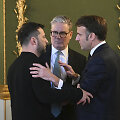 Volodymyras Zelenskis, Keiras Starmeris ir Emmanuelis Macronas