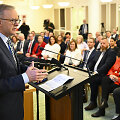 Anthony Albanese'is