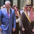 Rusijos vidaus reikalų ministras Vladimiras Kolokolcevas ir Saudo Arabijos vidaus reikalų ministras princas Abdulazizas bin Saudas