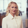 Eglė Dovby&scaron;ienė, SEB banko valdybos narė, Mažmeninės bankininkystės tarnybos vadovė.   
