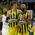 Derrickas Williamsas