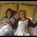Komedija su J.Binoche &bdquo;Mano mama ir mūsų kūdikiai&ldquo;
