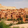 Ait-Ben-Haddou kasbą Maroke kino turistai gali atpažinti i&scaron; čia filmuoto &bdquo;Gladiatoriaus&ldquo;, &bdquo;Sostų Karų&ldquo;, &bdquo;Mumijos&ldquo; ar &bdquo;Arabijos Lorenso&ldquo;