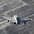 Italijos naikintuvas Eurofighter Typhoon.