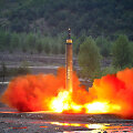 &Scaron;iaurės Korėja atlieka balistinės raketos bandymą