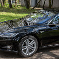 Vilniečio Tomo &bdquo;Tesla Model S&ldquo;