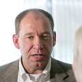Robas Whitesellas, &bdquo;Bentley Systems&ldquo;  Vyresnysis viceprezidentas  (JAV)