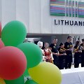 Lietuviai &bdquo;EXPO&ldquo; parodoje lankytojus vilioja maistu: &scaron;akočiais, sūriu, cepelinais