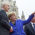 Vokietijos kanclerė per &scaron;alies suvienijimo metinių minėjimą Dresdene pasitikta protestuotojų užgaulėmis