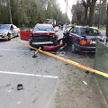 (I&scaron; kairės) &bdquo;Opel Omega&ldquo;, &bdquo;Audi A6&ldquo; ir &bdquo;Audi 80&ldquo; įvykio vietoje
