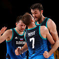 Luka Dončičius, Klemenas Prepeličius ir Mike'as Tobey