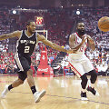 Kawhi Leonardas ir Jamesas Hardenas