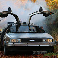 Kultinis automobilis &bdquo;DeLorean&ldquo;, kuriuo filme &bdquo;Atgal į ateitį&ldquo; buvo keliaujama laiku