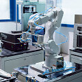 123rf.com nuotr. / Robotas gamykloje