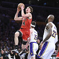 Matas Buzelis ir LeBronas Jamesas