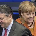Sigmaras Gabrielis ir Angela Merkel.