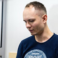 Benas Mikutavičius atvežtas į teismą