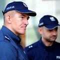 Lenkų policininkai patruliuoja Harlou mieste 