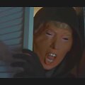 Donaldo Trumpo kauke prisidengęs žudikas i&scaron;galvoto siaubo filmo &bdquo;2016&ldquo; anonse