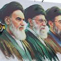 Ajatola Ruhollah Khomeini, ajatola Ali Khamenei, ajatola Mojtaba Khamenei