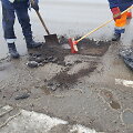 Duobės keliuose