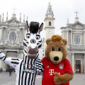 Rungtynes Turine reklamuoja &bdquo;Bayern&ldquo; ir &bdquo;Juventus&ldquo; talismanai