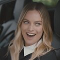 Margot Robbie &bdquo;Nissan Leaf&ldquo; klipe