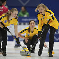 Rūta Blažienė, Olga Dvojeglazova (de&scaron;inėje), Miglė Kiudytė (kairėje)