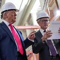 D. Trumpas ir J. Powellas / ANDREW CABALLERO-REYNOLDS / AFP
