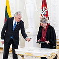Gitanas Nausėda, Nida Grunskienė