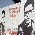 Kadras i&scaron; rež. Kacperio Lisowskio filmo &bdquo;Teisėjai po padu&ldquo;