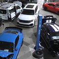 Automobilių prekeiviai galimai nusuko 3,5 mln. eurų mokesčių