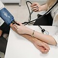 Nekontroliuojamas kraujospūdis gali sukelti lėtinę inkstų ligą