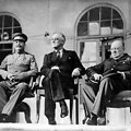 Josifas Stalinas, Franklinas D.Roosevertas ir Winstonas Churchillis Teherano konferencijoje