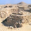Egipto auk&scaron;čiausiosios senienų tarybos i&scaron;platintoje nuotraukoje matyti karalienės Behenu piramidės Sakaroje liekanos. &Scaron;i tyrinėjimų vieta yra už 35 km į pietus nuo Kairo.